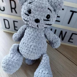 Les Crochets de Prune - Doudous - Moustache le Chat 01