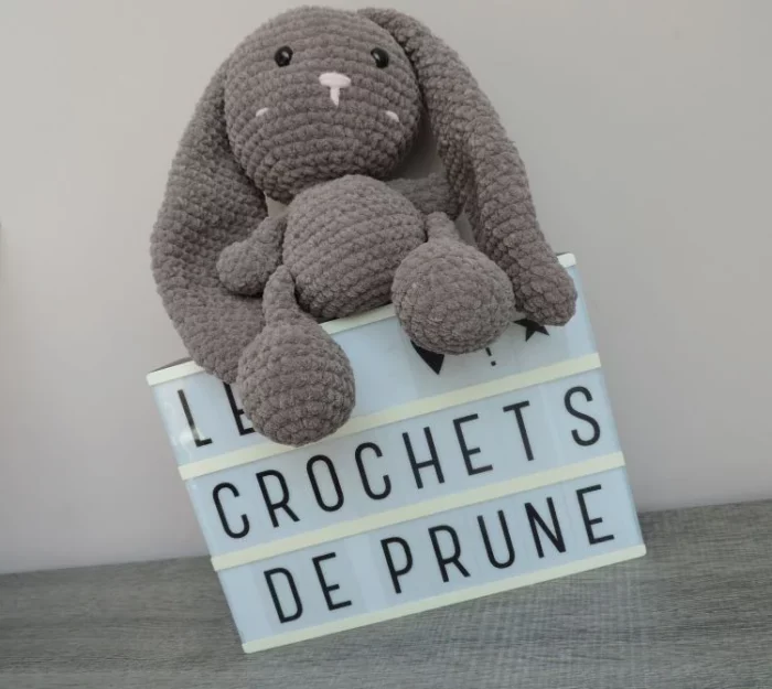 Les-crochets-de-prune-doudou-martin-le-lapin2