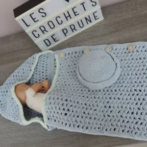 Les-crochets-de-prune-bébé-cocon-naissance-bleu3