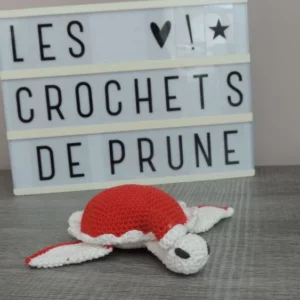 Les Crochets de Prune -tortue à aiguilles Noël1