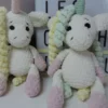 Doudou licorne au crochet : Louise la licorne – Image 5