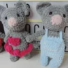 Souris à dents : doudou au crochet – Image 3