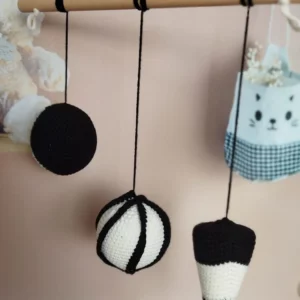 Mobile Munari Montessori noir et blanc